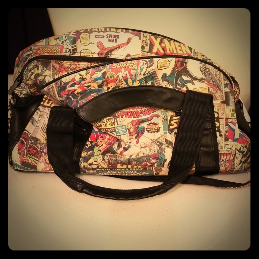 Final price drop - Marvel Comics Retro Duffel Bag
